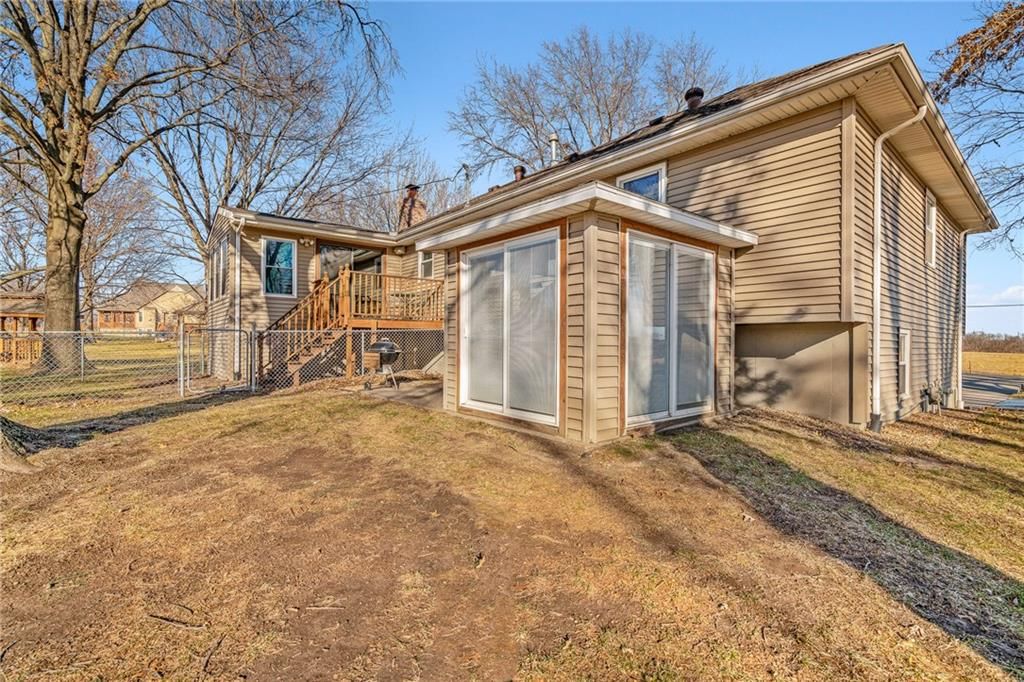 8636 Cedar Niles Road — photo 38