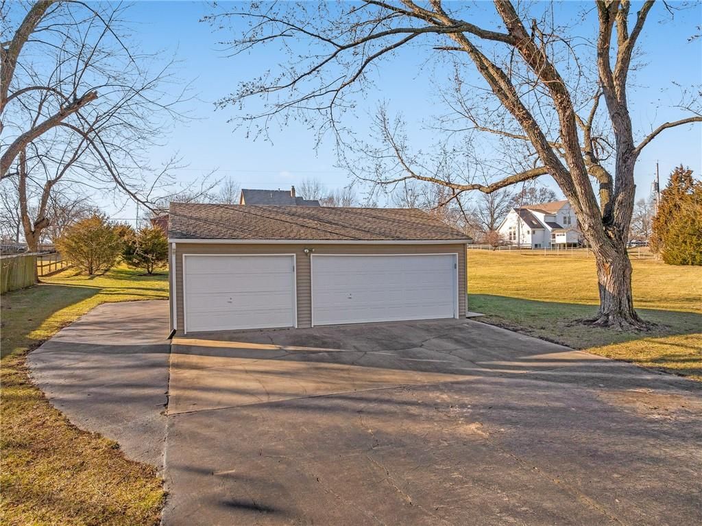 8636 Cedar Niles Road — photo 42