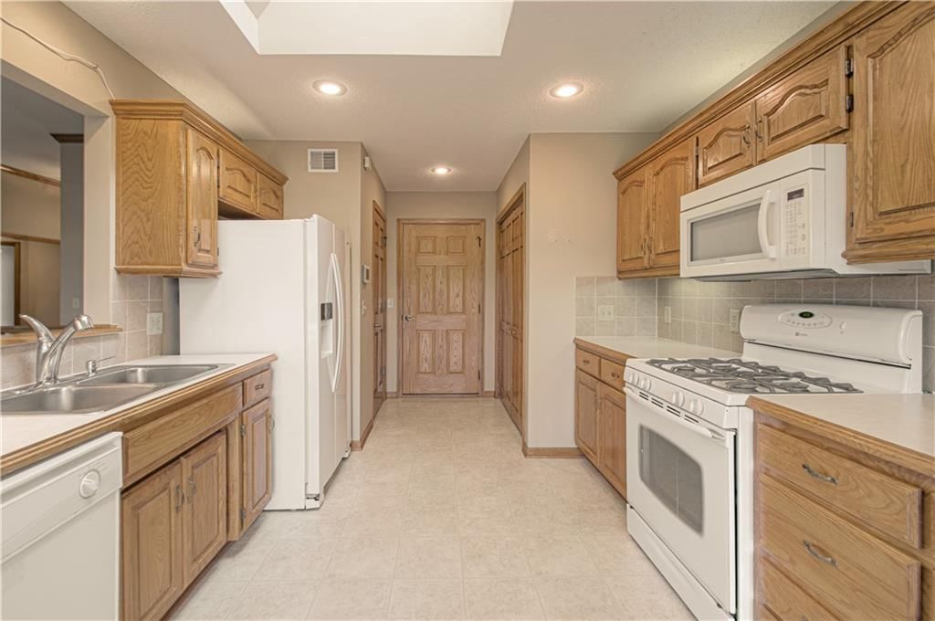 4500 Harvard Lane — photo 7