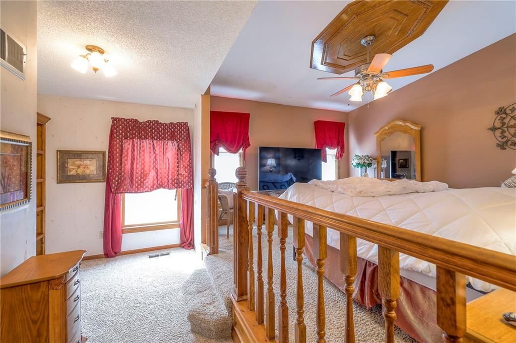 15813 W 147th Terrace — photo 22