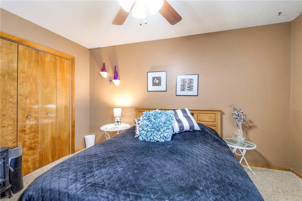 15813 W 147th Terrace — photo 32