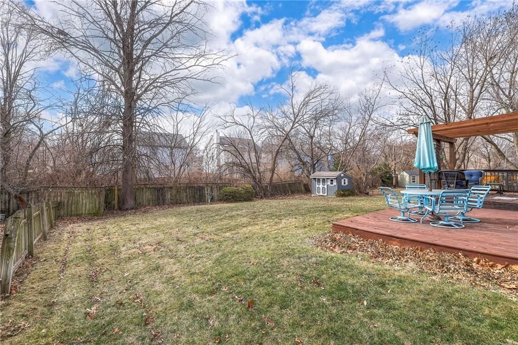 15813 W 147th Terrace — photo 36