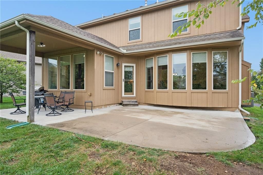 2210 NE 111th Street — photo 41
