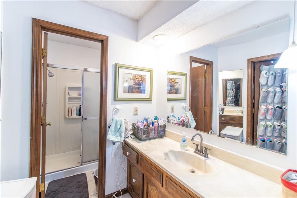 212 SE Mount Vernon Drive — photo 13