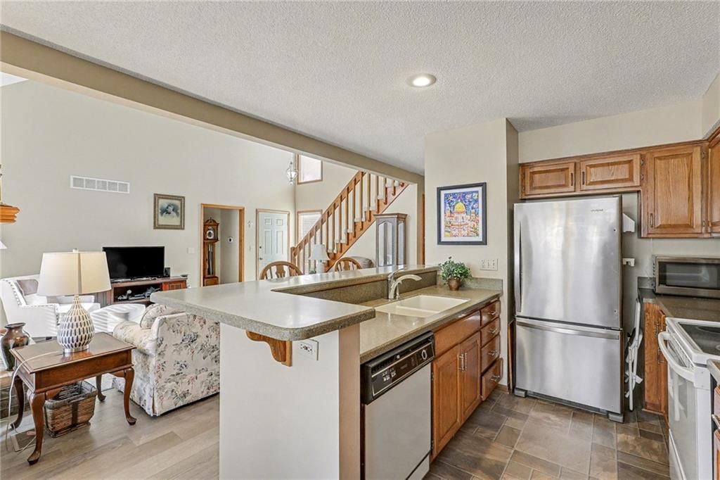 7204 W 155th Street — photo 10