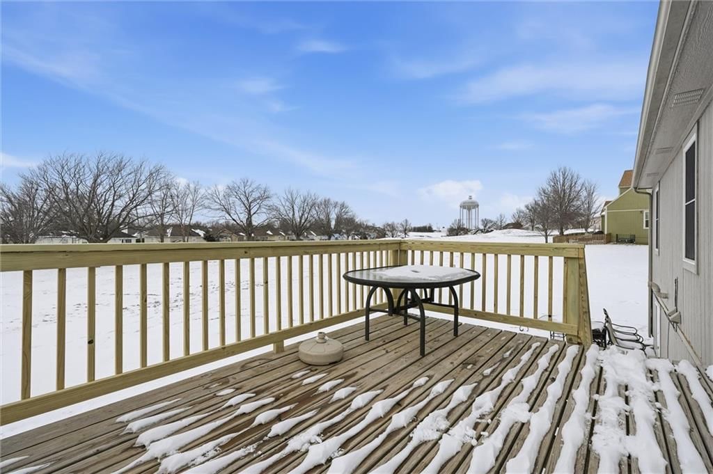 14602 Eastern Court — photo 32