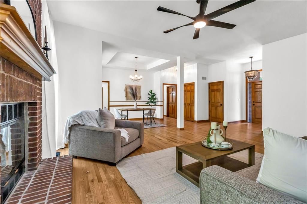 7803 NW Lynns Lane — photo 6