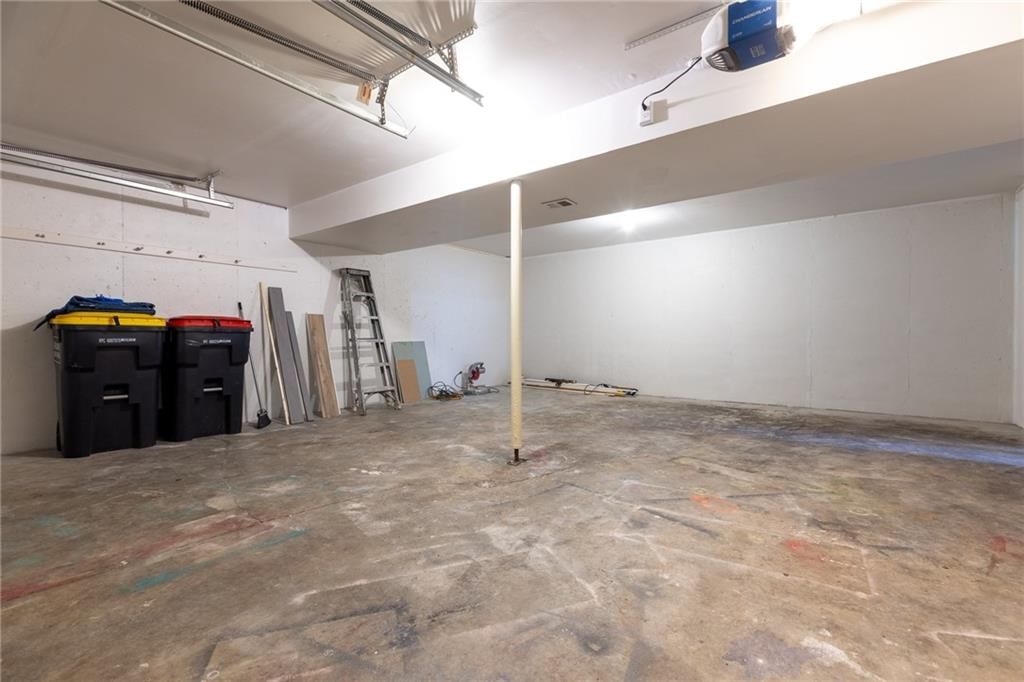 702 N Grove Street — photo 26