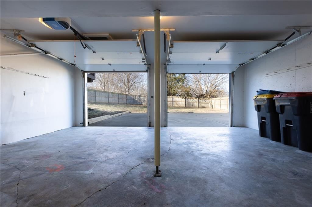 702 N Grove Street — photo 27