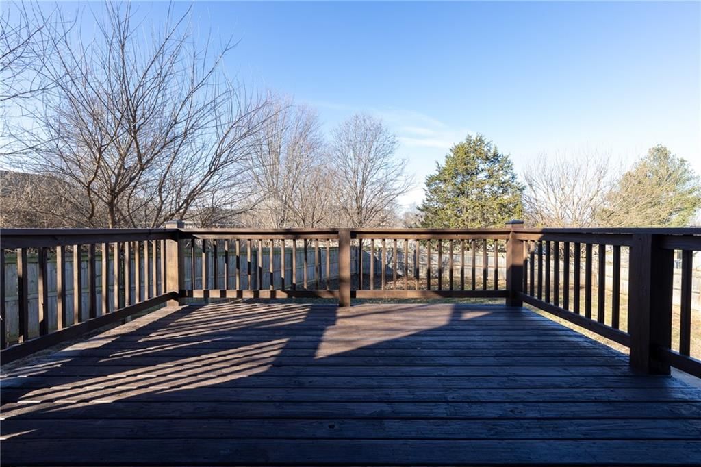 702 N Grove Street — photo 33