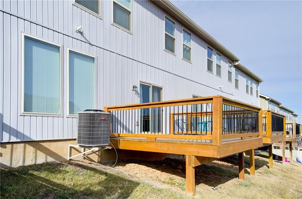 7389 Grand Slam Street — photo 29