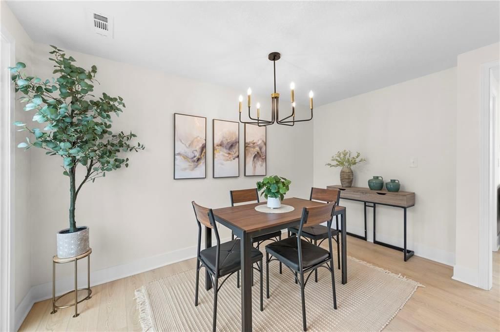 5435 Flint Street — photo 14