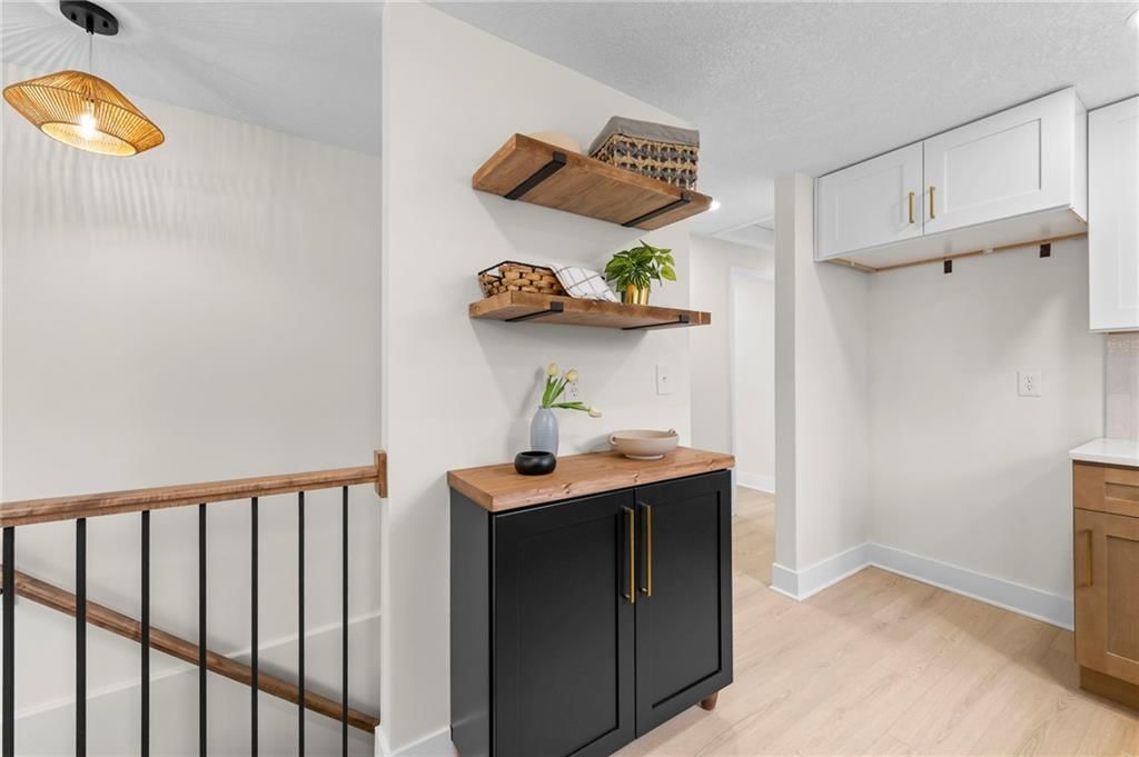 5435 Flint Street — photo 16