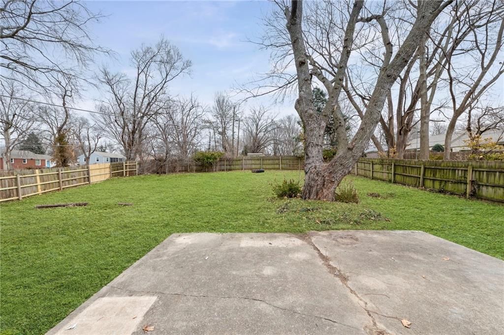 5435 Flint Street — photo 33