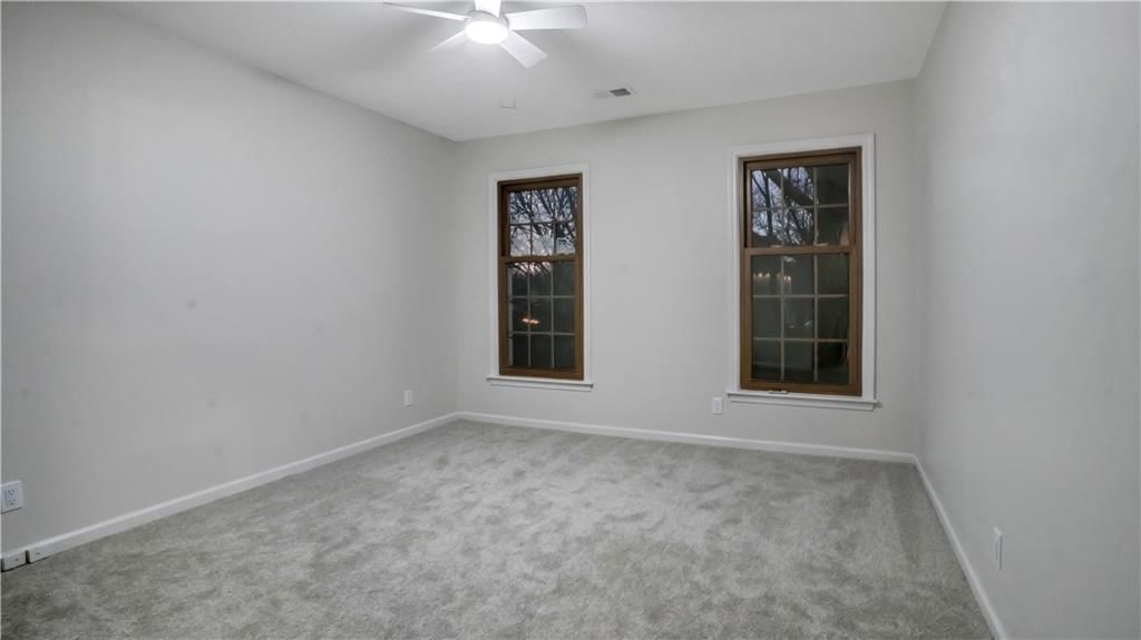 13709 S EDINBURGH Street — photo 21