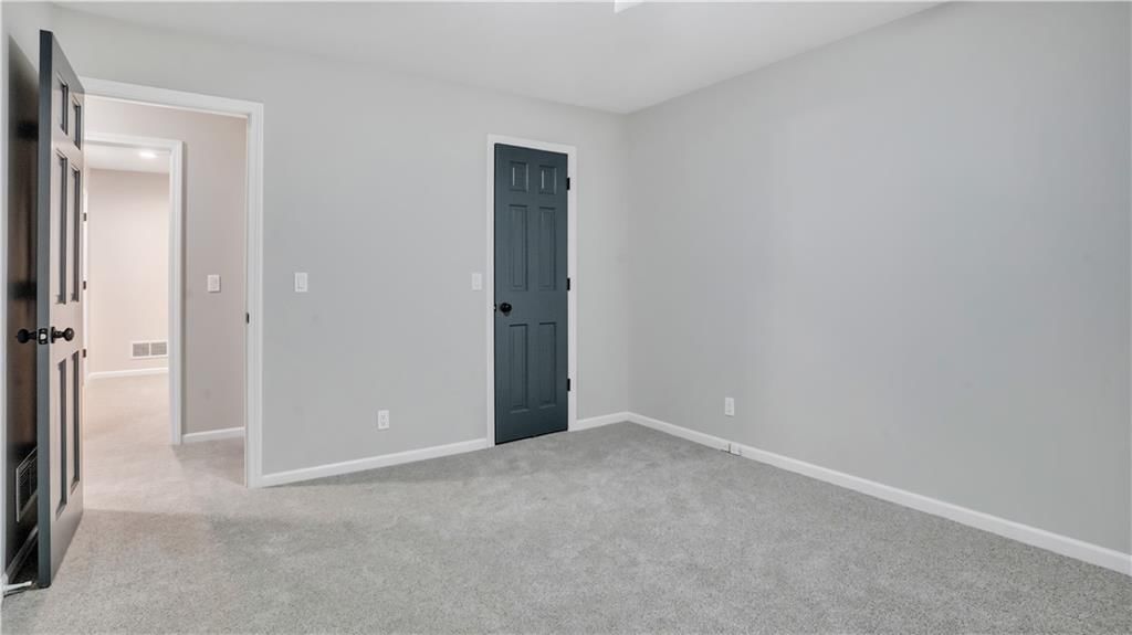 13709 S EDINBURGH Street — photo 22
