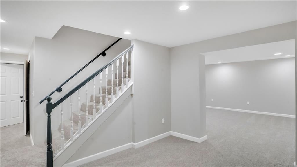 13709 S EDINBURGH Street — photo 26