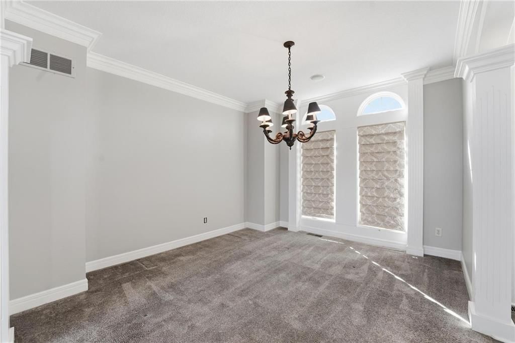 6119 S National Drive — photo 7
