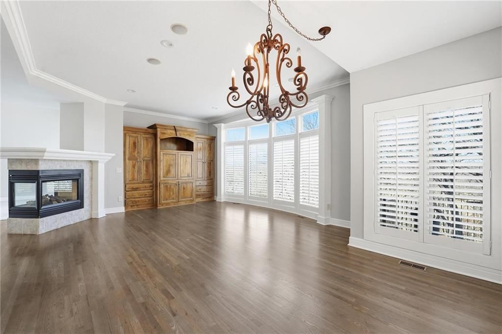 6119 S National Drive — photo 19