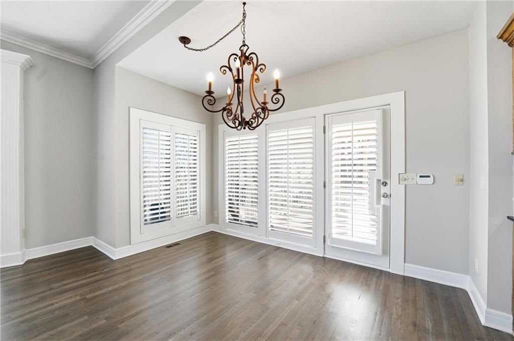 6119 S National Drive — photo 20