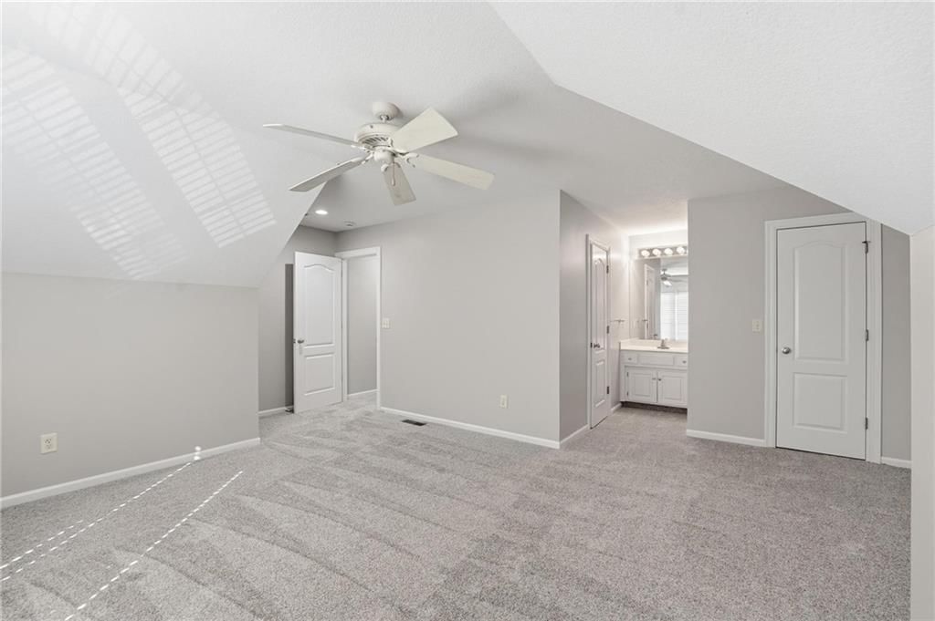 6119 S National Drive — photo 37