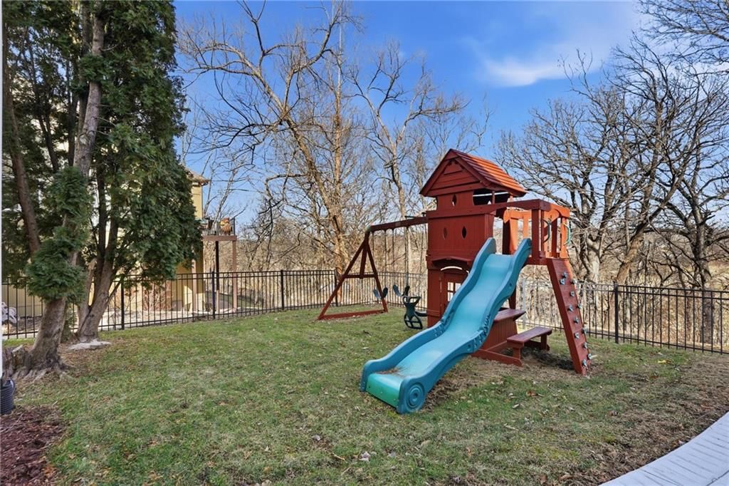 6119 S National Drive — photo 70