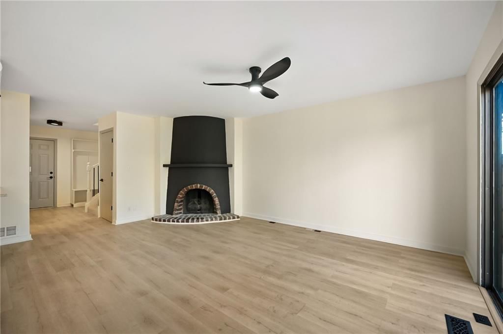 10208 Robinson Street — photo 10