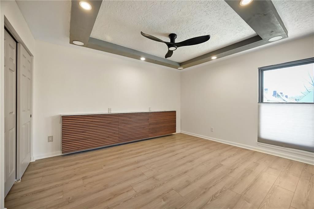 10208 Robinson Street — photo 13