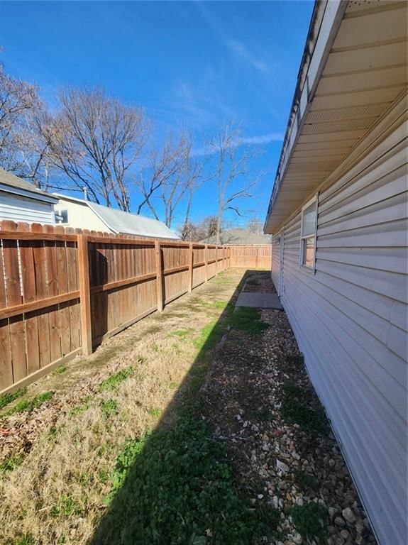 511 E Washington Street — photo 20