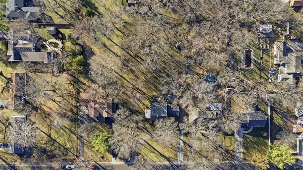 6724 Broadmoor Street — photo 47