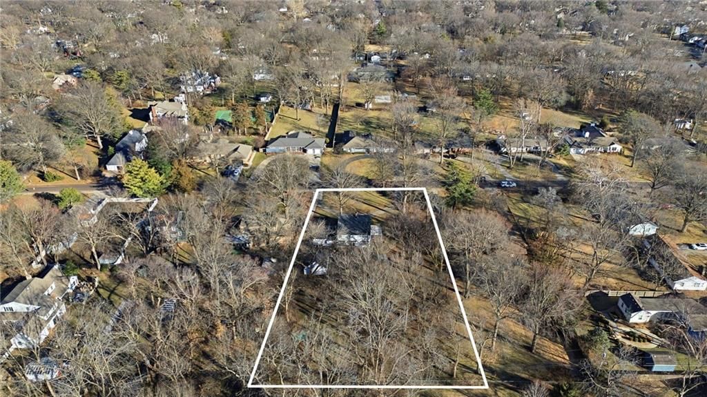 6724 Broadmoor Street — photo 48