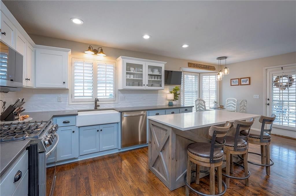 19535 Birch Street — photo 18