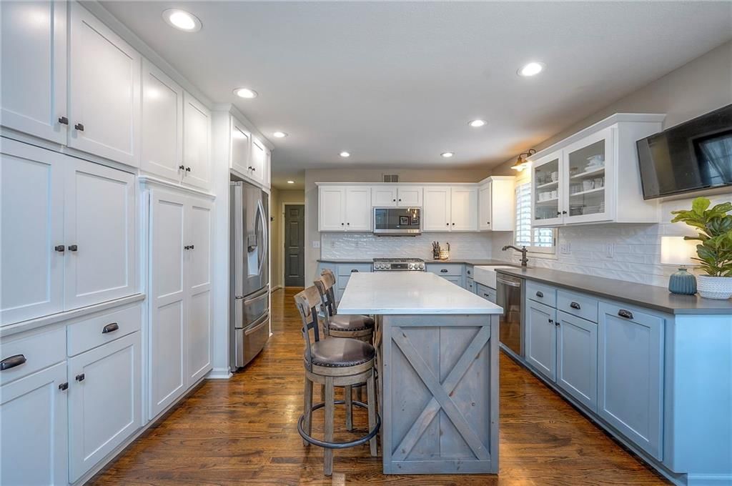 19535 Birch Street — photo 21