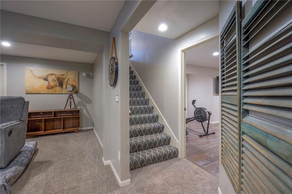 19535 Birch Street — photo 40