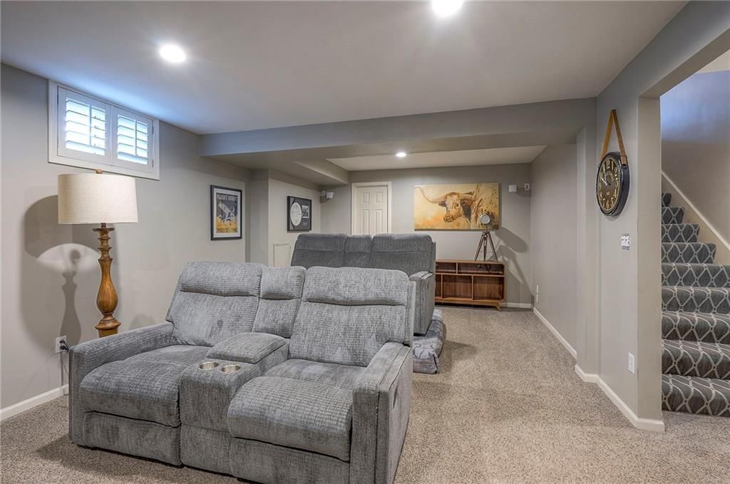 19535 Birch Street — photo 41