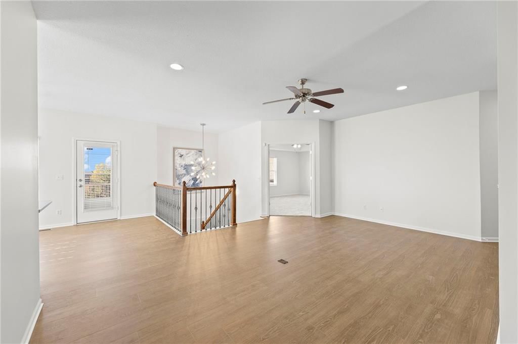 21962 W 116th Terrace — photo 3