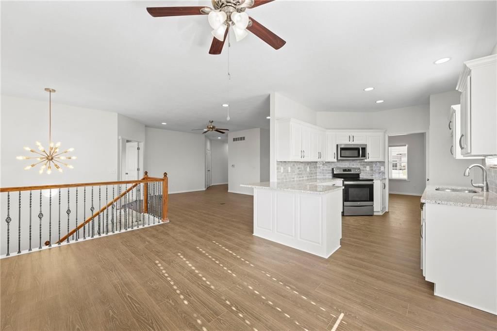 21962 W 116th Terrace — photo 6