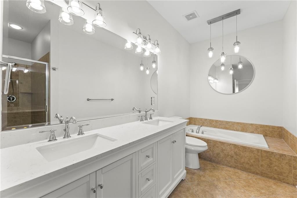 21962 W 116th Terrace — photo 10