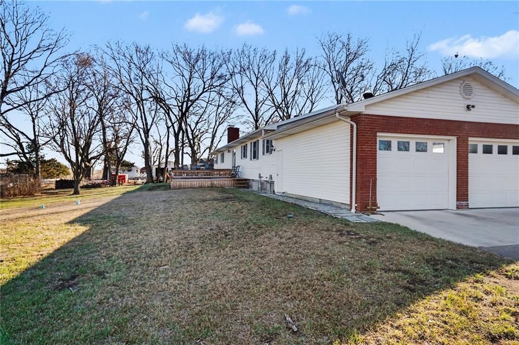 543 E Park Road — photo 8
