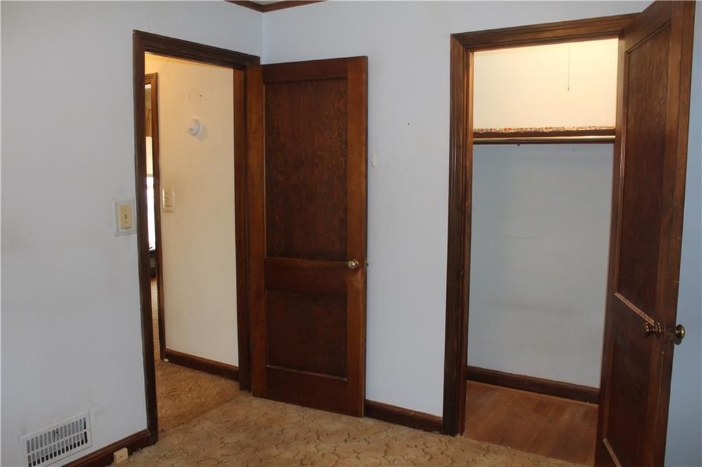 10831 Holmes Road — photo 17