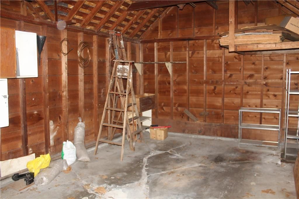 10831 Holmes Road — photo 33