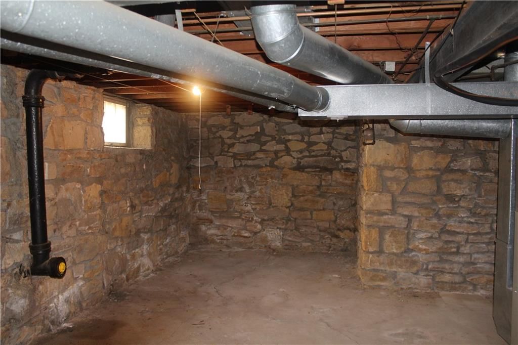 10831 Holmes Road — photo 35