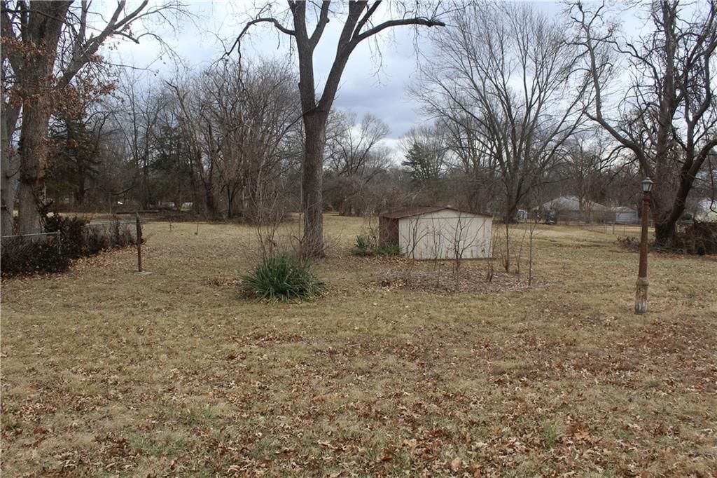 10831 Holmes Road — photo 41