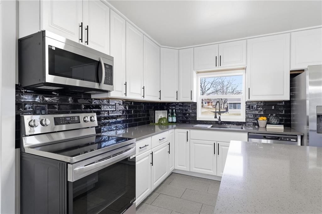7515 N Tracy Avenue — photo 7