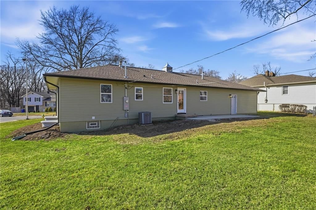 7515 N Tracy Avenue — photo 31