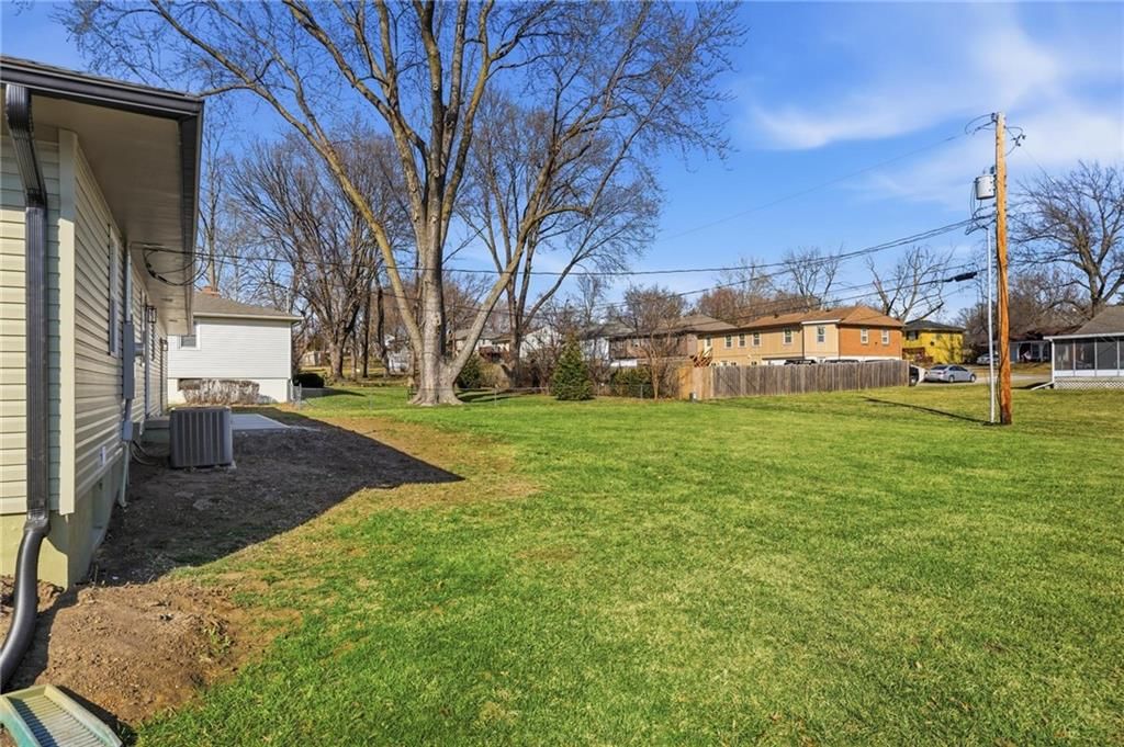7515 N Tracy Avenue — photo 34