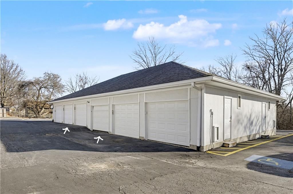 8001 Westridge Road — photo 3