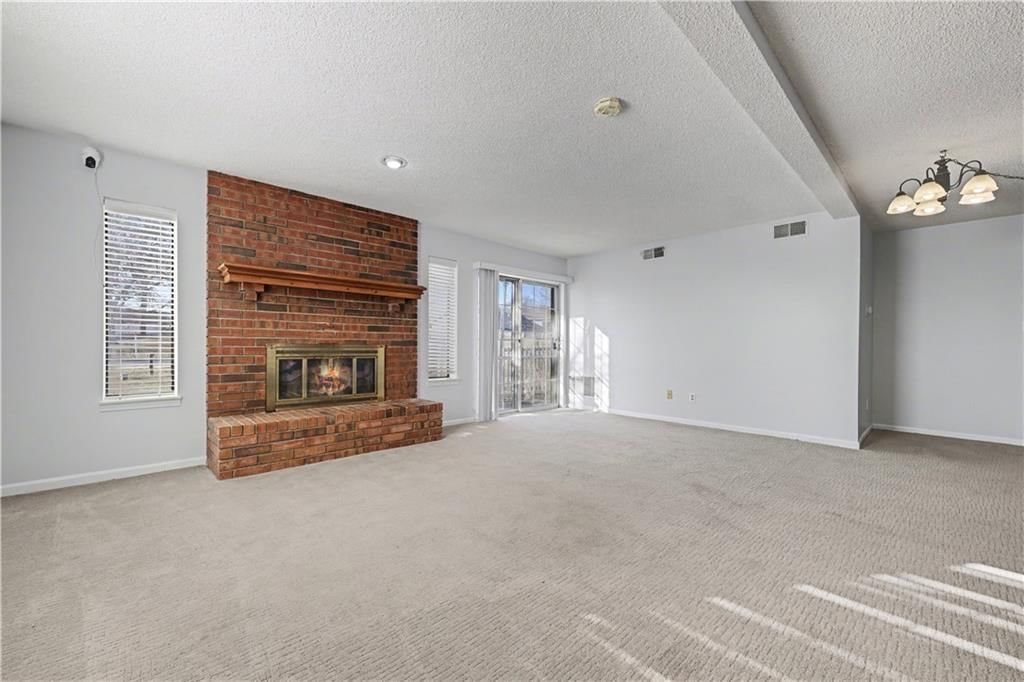 8001 Westridge Road — photo 8