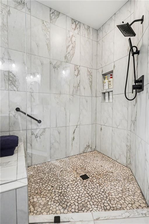 5019 Mccoy Street — photo 18