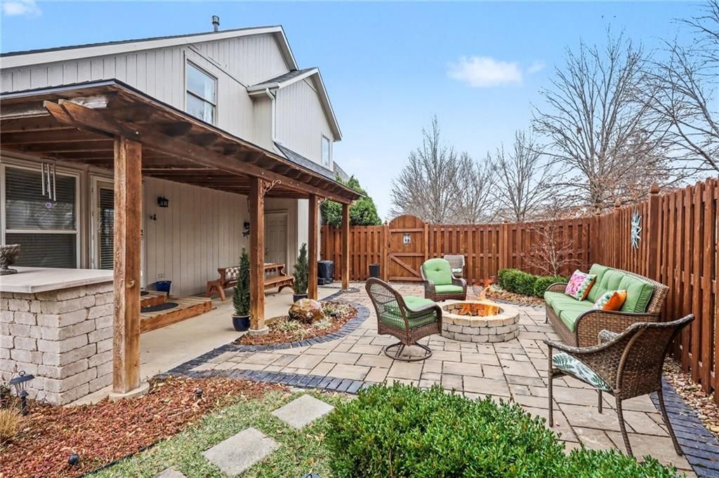 5019 Mccoy Street — photo 24